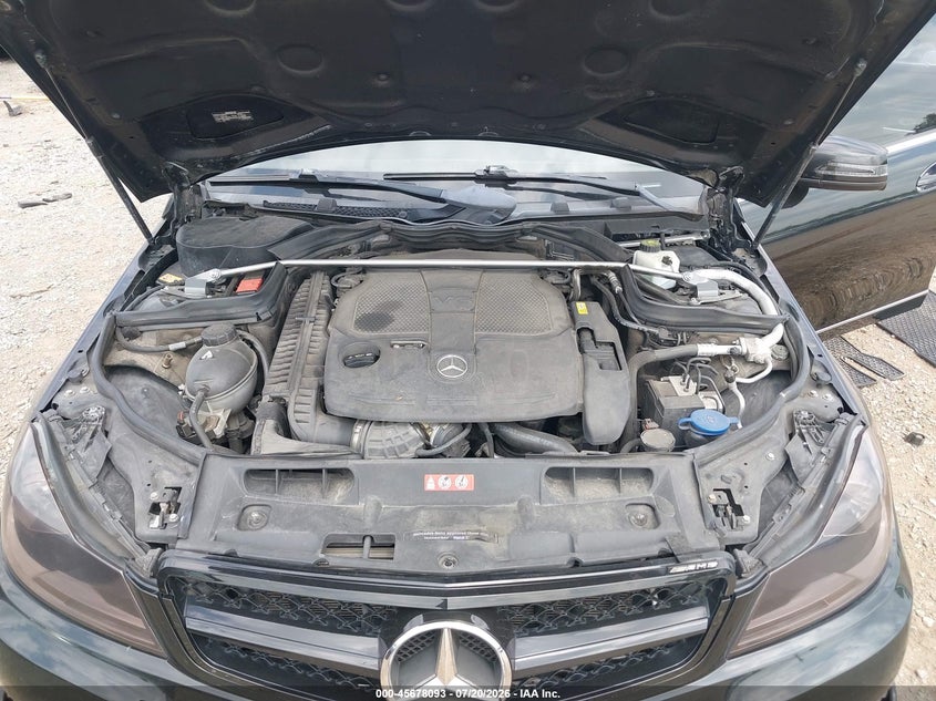 2014 Mercedes-Benz C 300 Sport 4Matic VIN: WDDGF8AB0ER325347 Lot: 45678093