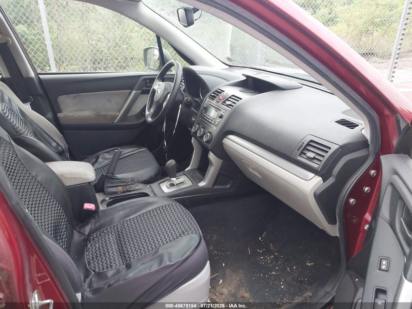 2014 SUBARU FORESTER auction photo 5