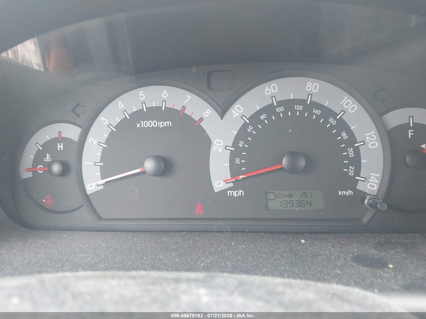 2003 HYUNDAI ELANTRA auction photo 7