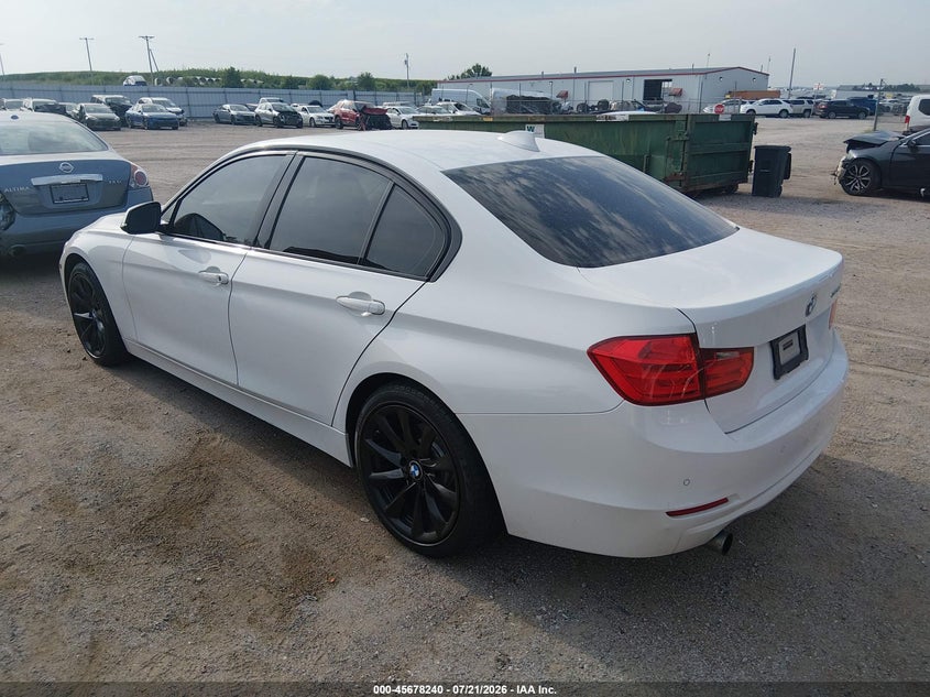 Vin: wba3c3g51fnt51869, lot: 46176849, bmw 320i xdrive 20153