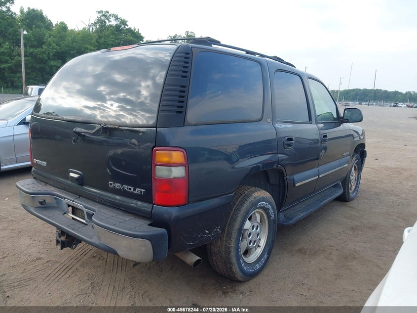 2003 CHEVROLET TAHOE auction photo 4