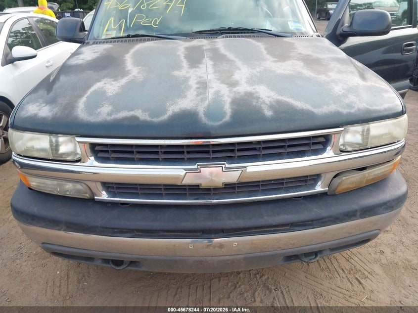 2003 CHEVROLET TAHOE auction photo 6