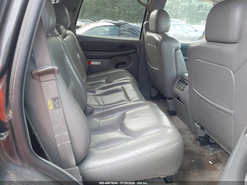 2003 CHEVROLET TAHOE auction photo 8