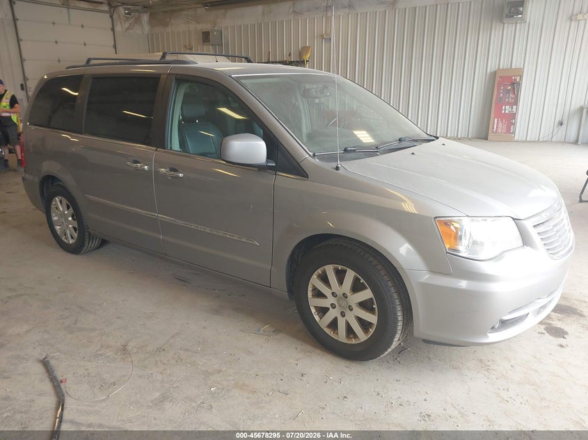 2015 Chrysler Town & Country Touring