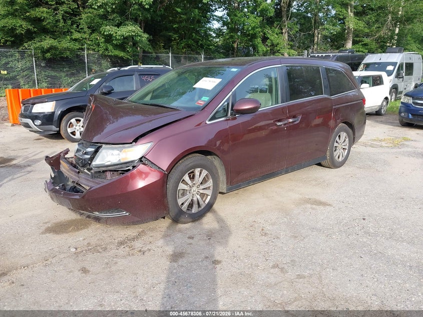 2014 Honda Odyssey, Right Front, IAAI, VIN 5FNRL5H4XEB082072 — photo 2
