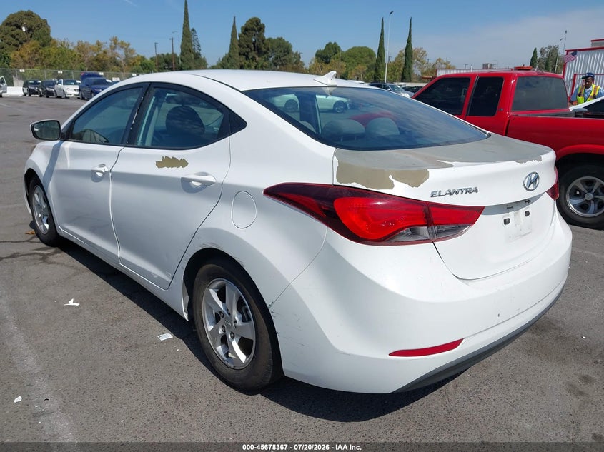 2015 HYUNDAI ELANTRA auction photo 3