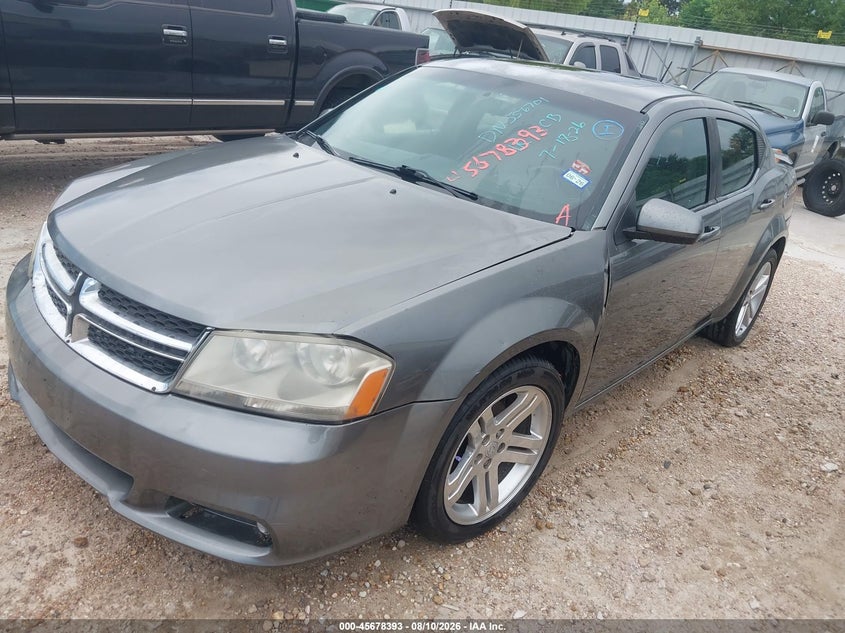 2013 DODGE AVENGER auction photo 2