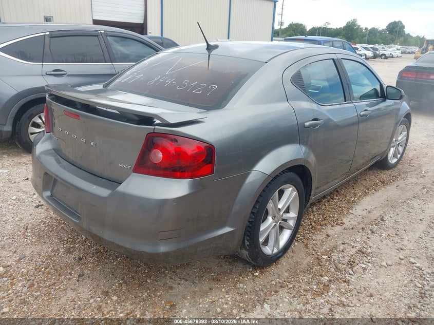 2013 DODGE AVENGER auction photo 4