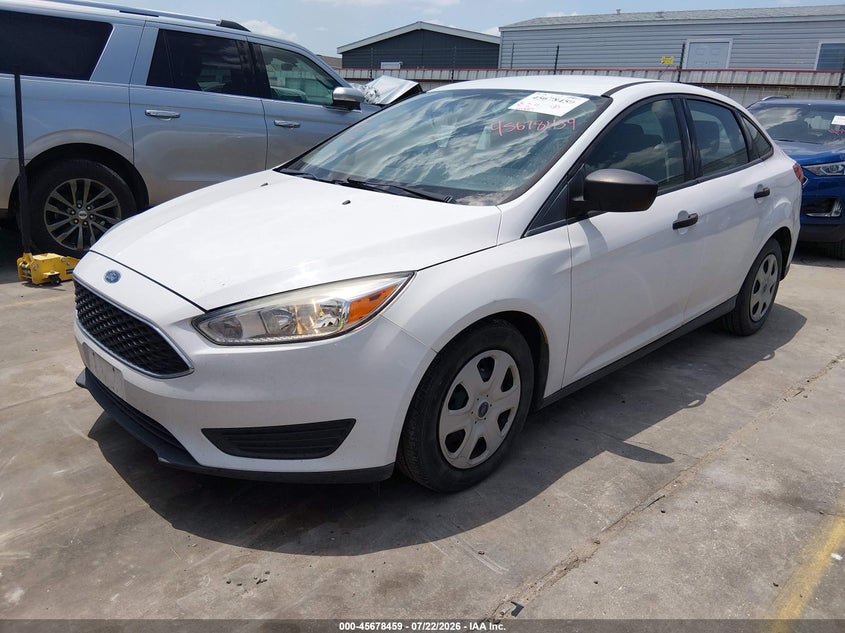 Vin: 1fadp3e26jl230964, lot: 46177068, ford focus s 20182
