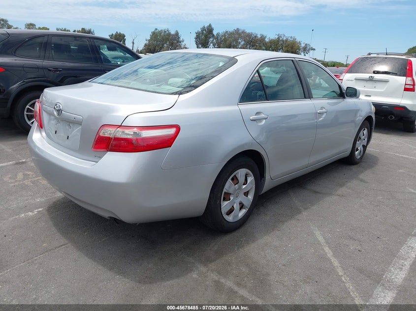 2009 TOYOTA CAMRY auction photo 4