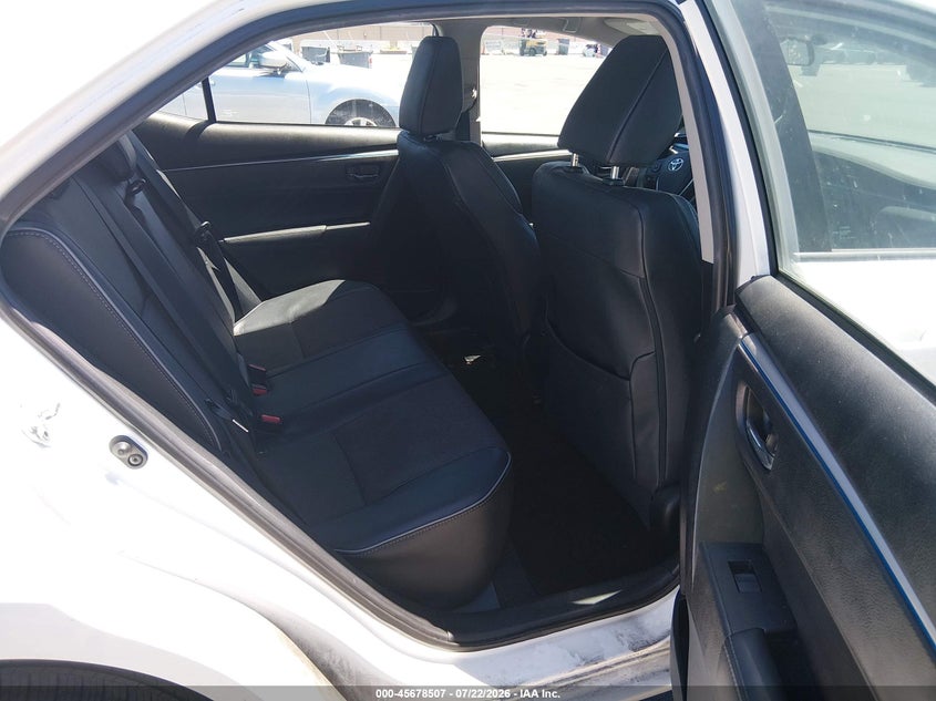 2015 TOYOTA COROLLA auction photo 8