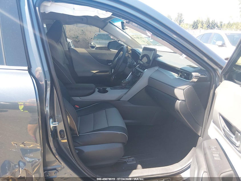 2024 TOYOTA VENZA auction photo 5