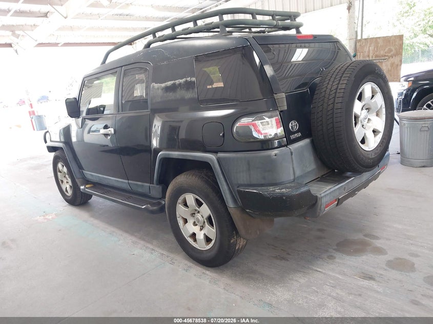 2008 TOYOTA FJ CRUISER auction photo 3