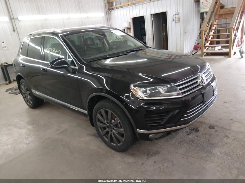 Vin: wvgep9bp2gd003304, lot: 46177151, volkswagen touareg tdi executive 2016 img_1