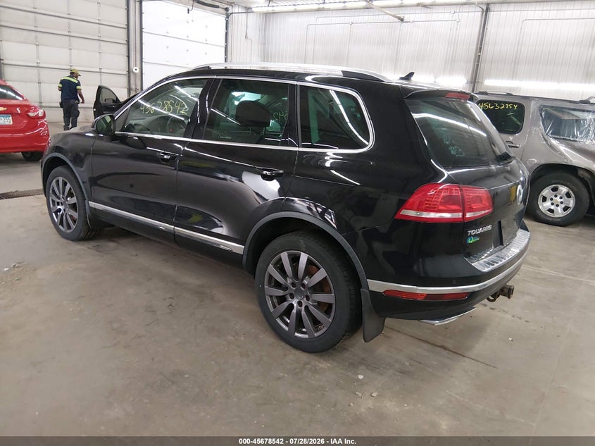 Vin: wvgep9bp2gd003304, lot: 46177151, volkswagen touareg tdi executive 20163