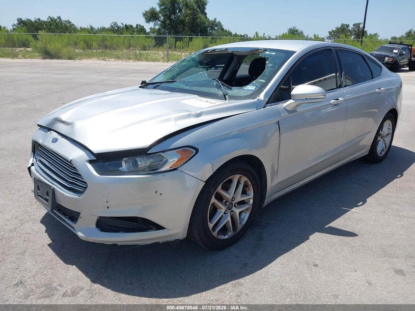 2013 FORD FUSION auction photo 2