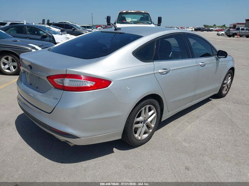 2013 FORD FUSION auction photo 4