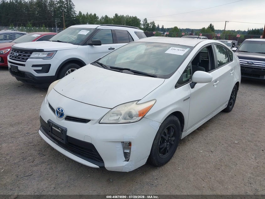 2014 TOYOTA PRIUS auction photo 2