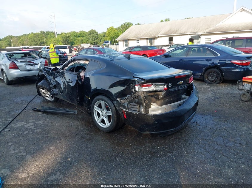 2018 CHEVROLET CAMARO auction photo 3