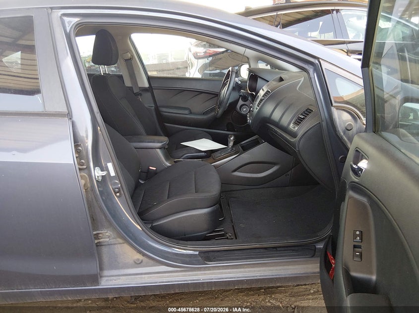 2014 KIA FORTE auction photo 5