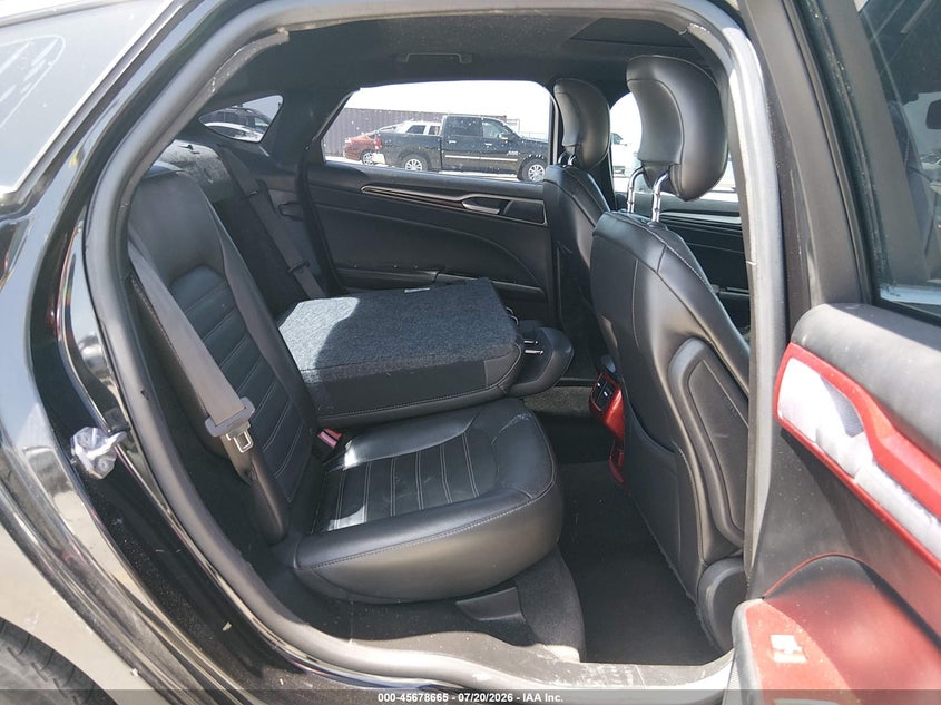 2014 FORD FUSION auction photo 8