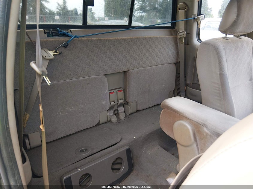 2003 TOYOTA TACOMA auction photo 8