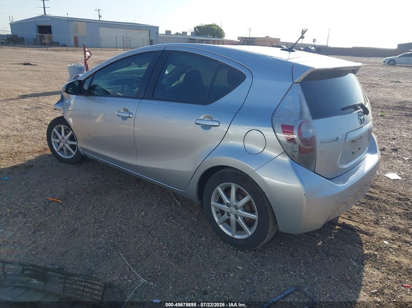TOYOTA PRIUS C 2013 VIN JTDKDTB3XD1045646