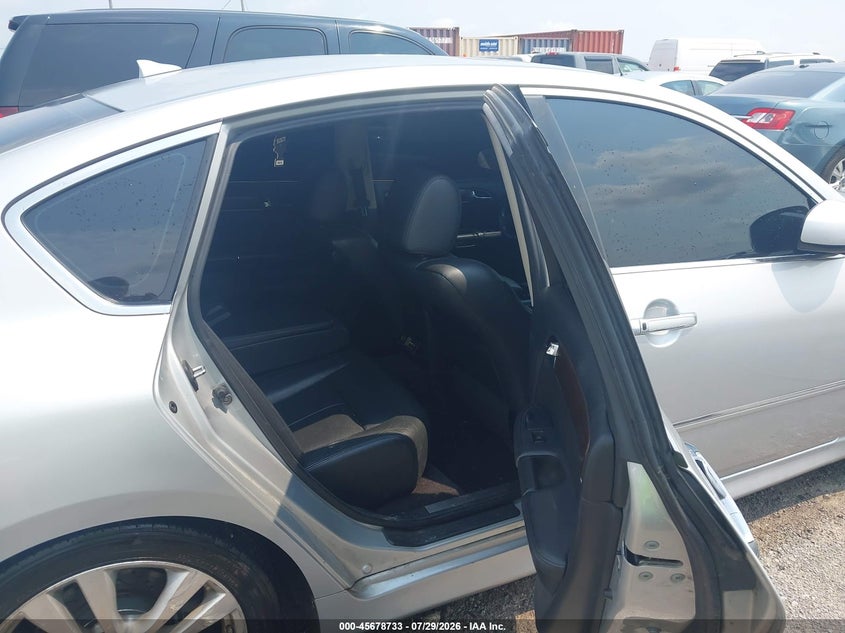 2009 INFINITI M35 auction photo 8