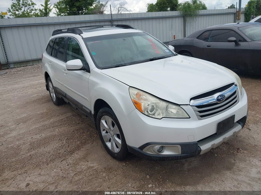 2012 SUBARU OUTBACK auction photo 1