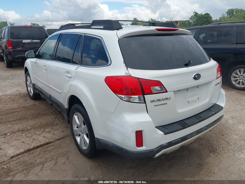 2012 SUBARU OUTBACK auction photo 3