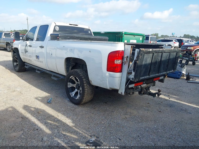2009 CHEVROLET SILVERADO 3500HD auction photo 3