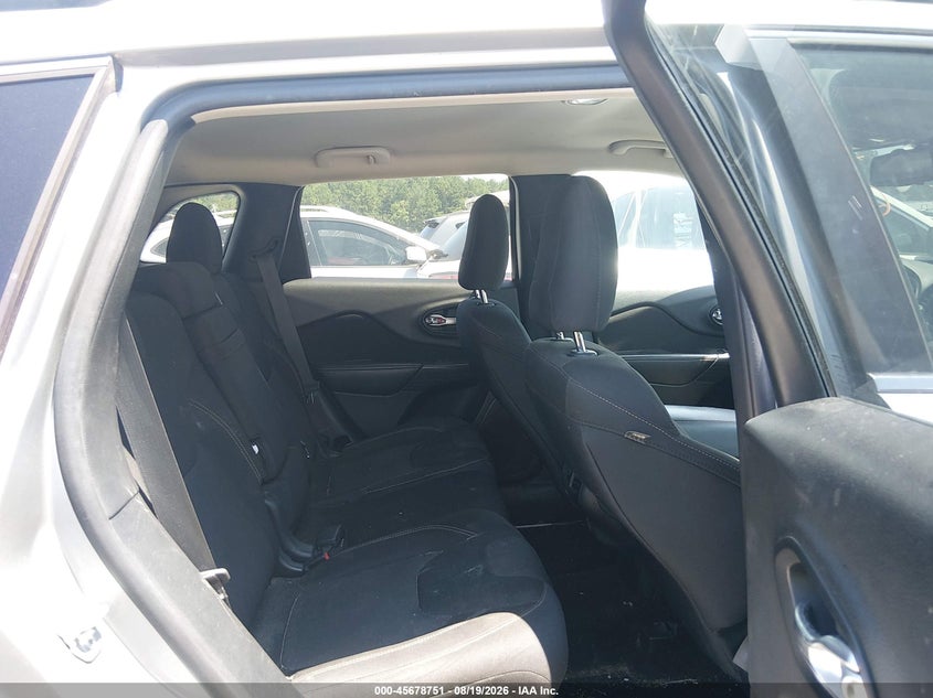 2015 JEEP CHEROKEE SPORT UTILITY VEHICLE 2.4L I-4 VVT, 184HP