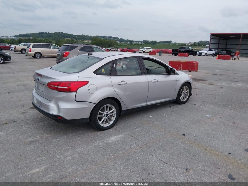 2017 FORD FOCUS auction photo 4