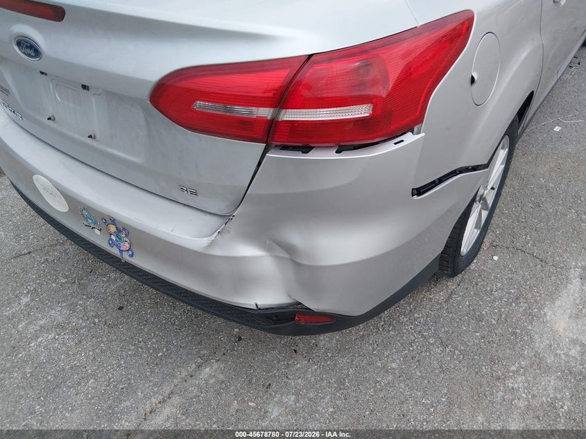 2017 FORD FOCUS auction photo 6