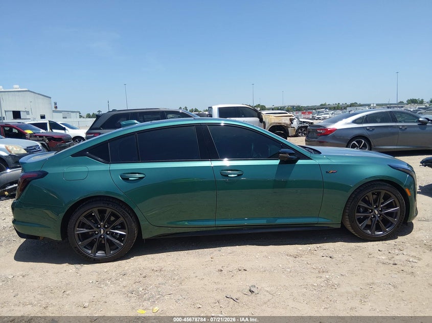 CADILLAC CT5-V - zdjęcie 13