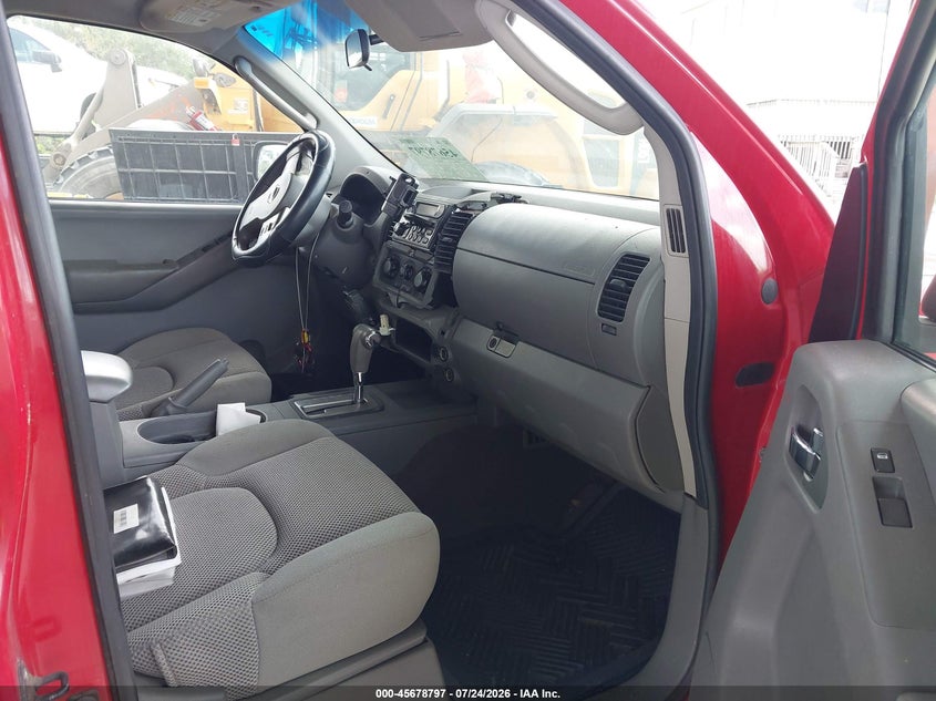 2006 NISSAN FRONTIER auction photo 5