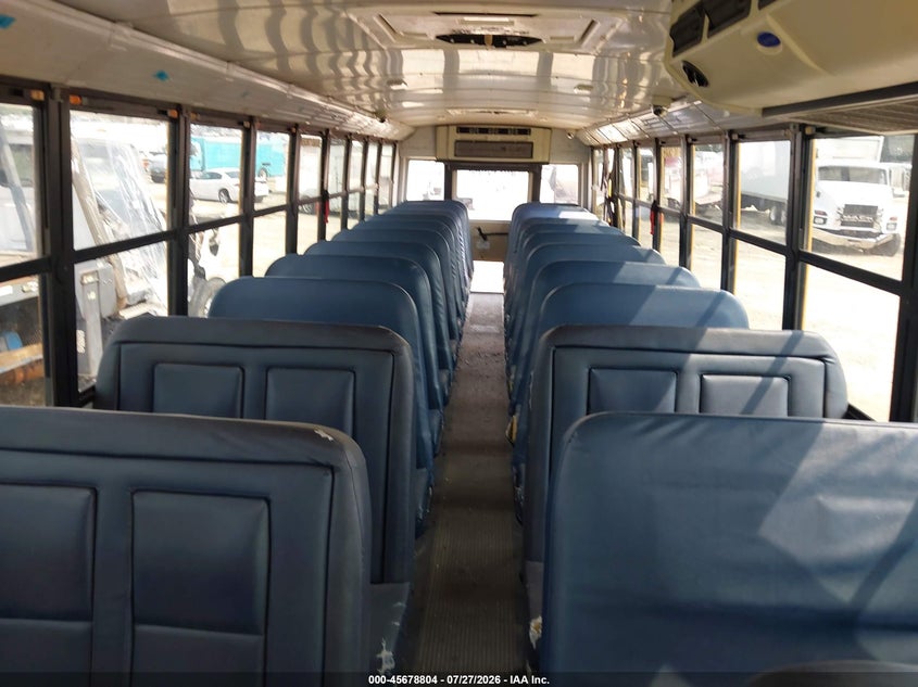2010 FREIGHTLINER CHASSIS THOMAS BUILT auction photo 8