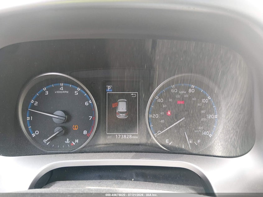 2018 TOYOTA RAV4 auction photo 7