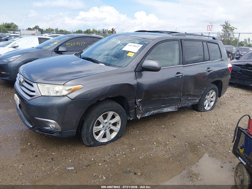 2013 Toyota Highlander Se V6 VIN: 5TDBK3EHXDS207873 Lot: 45678842