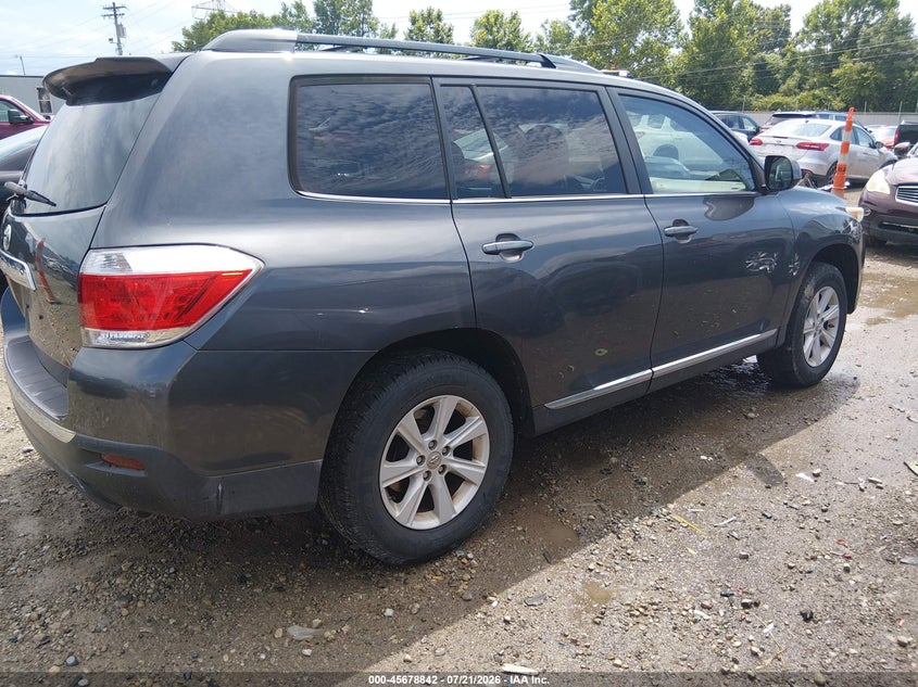 2013 Toyota Highlander Se V6 VIN: 5TDBK3EHXDS207873 Lot: 45678842