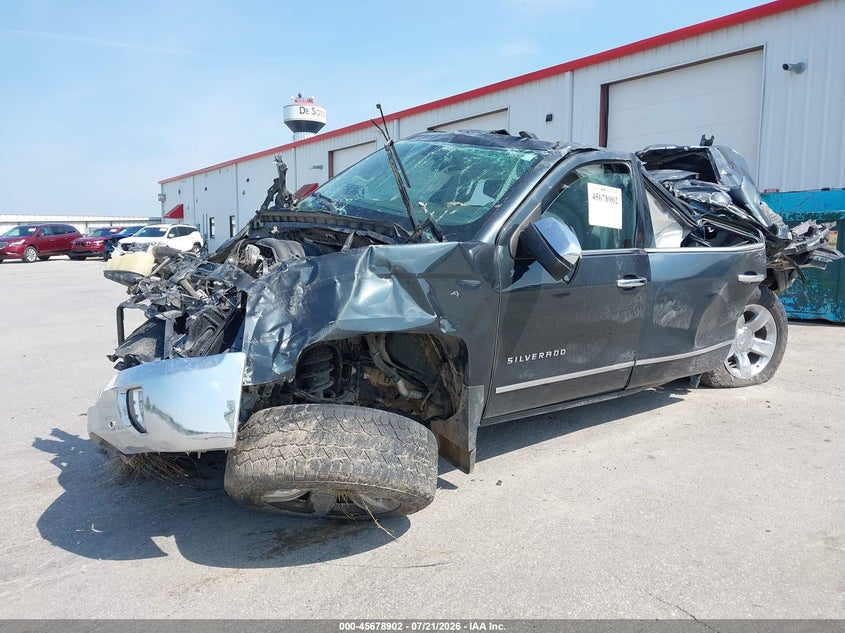 2017 Chevrolet Silverado, Theft Recovery, IAAI, VIN 3GCUKSEC2HG383005 — photo 2