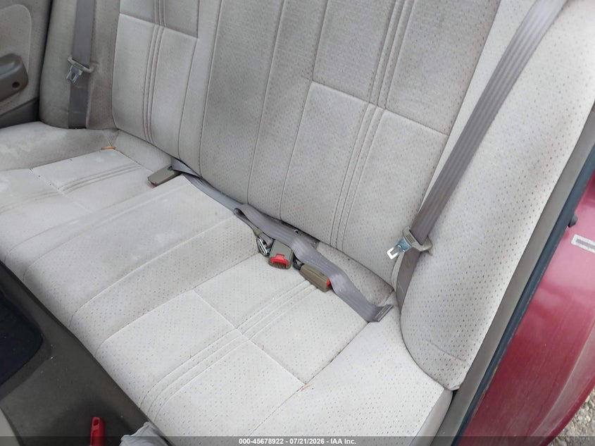 1996 GEO PRIZM auction photo 8