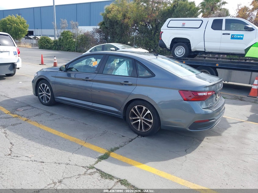 2024 VOLKSWAGEN JETTA auction photo 3