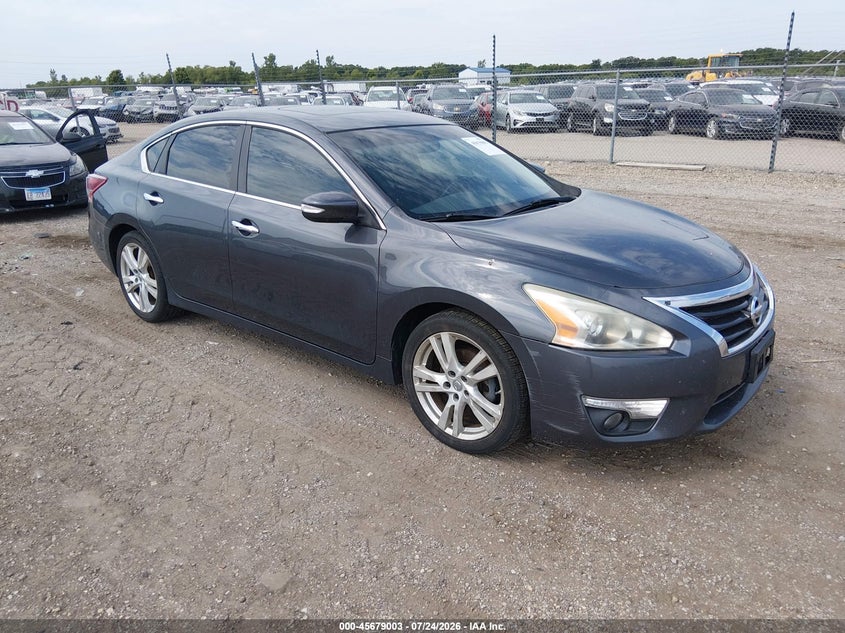 2013 Nissan Altima 3.5 Sv