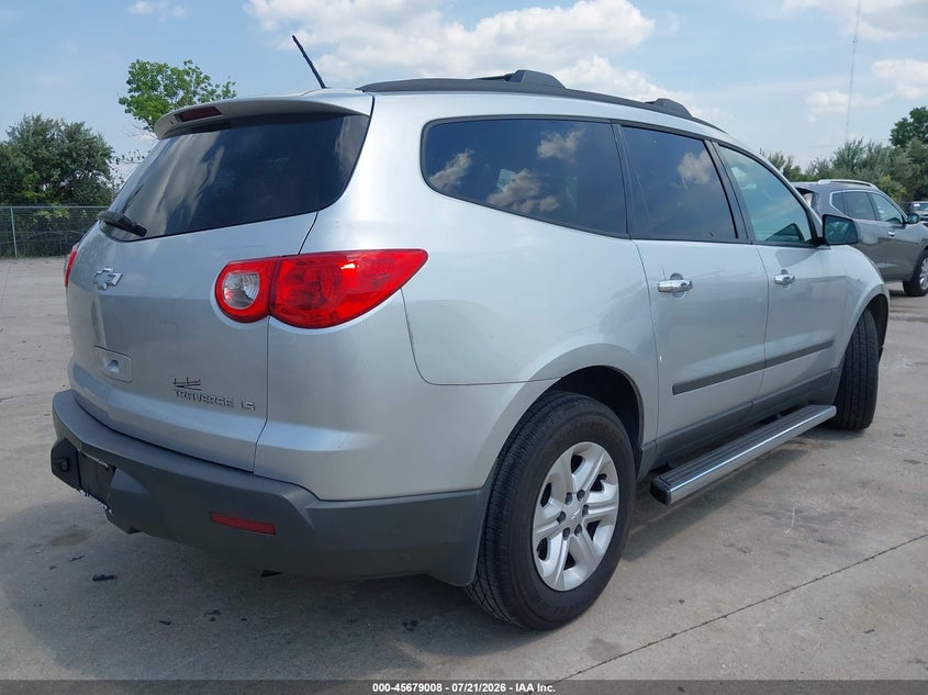 2012 CHEVROLET TRAVERSE auction photo 4