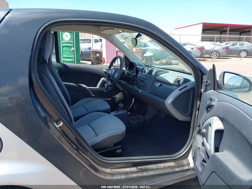 2010 Smart Fortwo Passion/Pure VIN: WMEEJ3BA0AK378014 Lot: 45679088