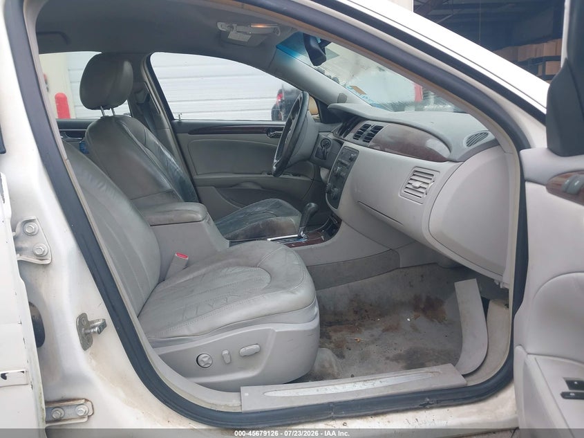 2011 BUICK LUCERNE auction photo 5