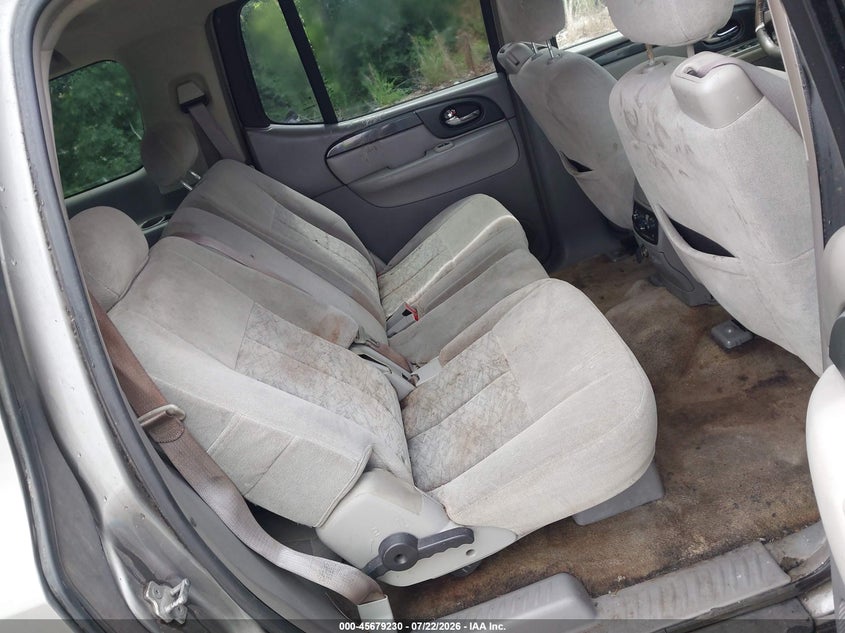 2005 GMC ENVOY XL auction photo 8