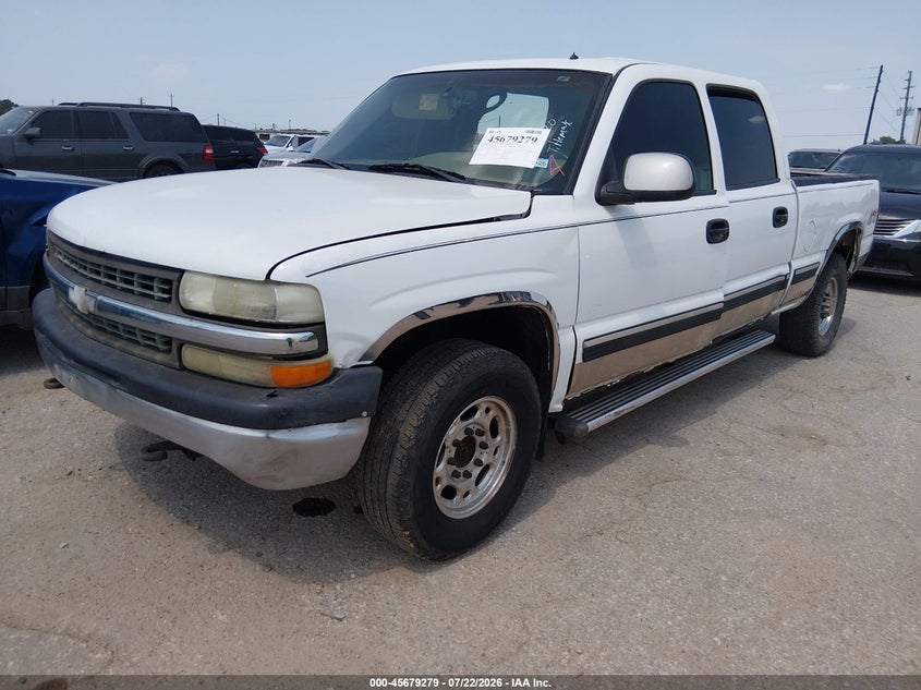 2002 CHEVROLET SILVERADO 1500HD auction photo 2