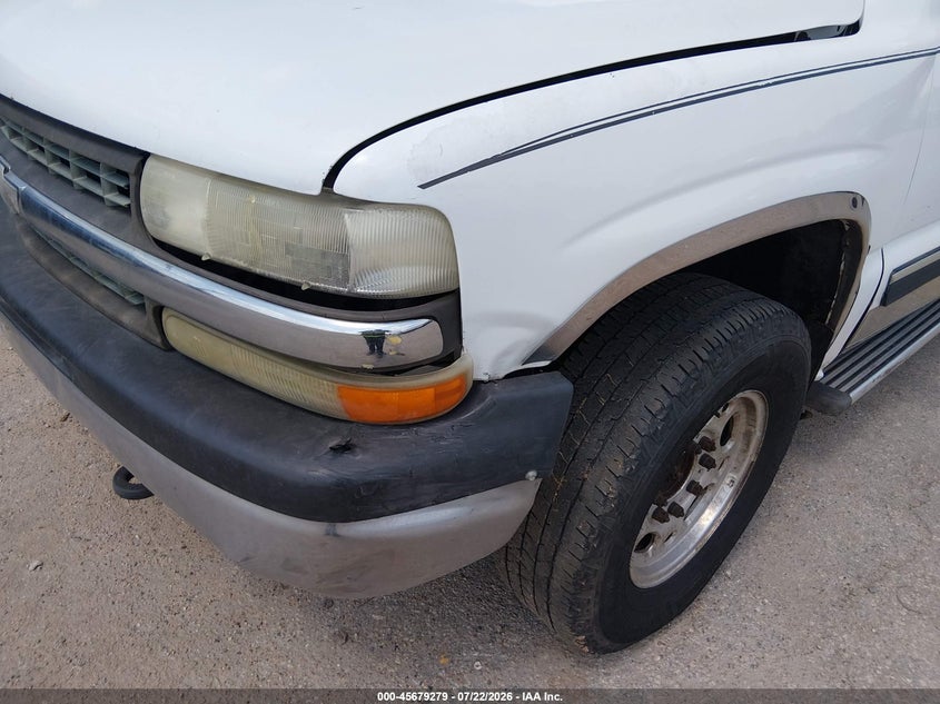 2002 CHEVROLET SILVERADO 1500HD auction photo 6
